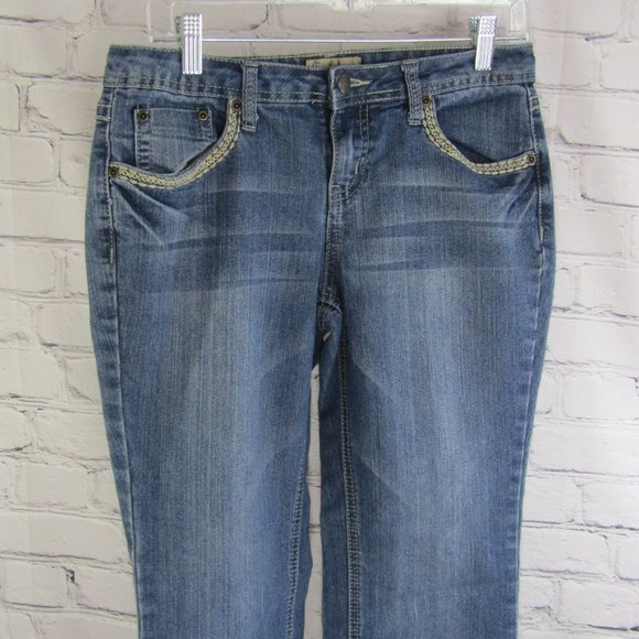 Earl Jean Blue Denim Embroidered Jeans Women's Size 28 x 27 Pre-Owned - Picture 4 of 14